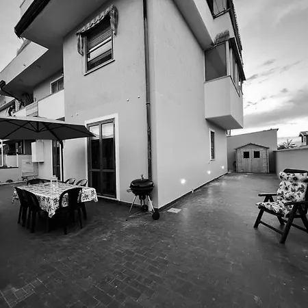 Apartament Sunflower Viareggio